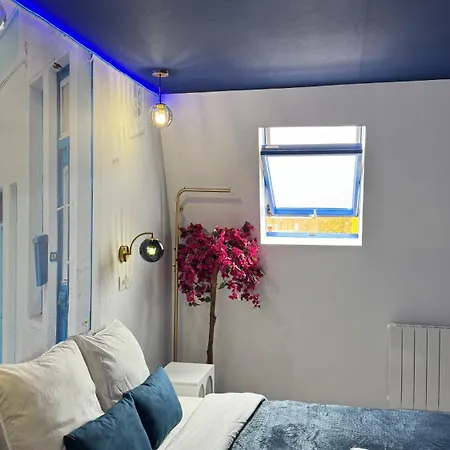 Eden De Santorin アパート